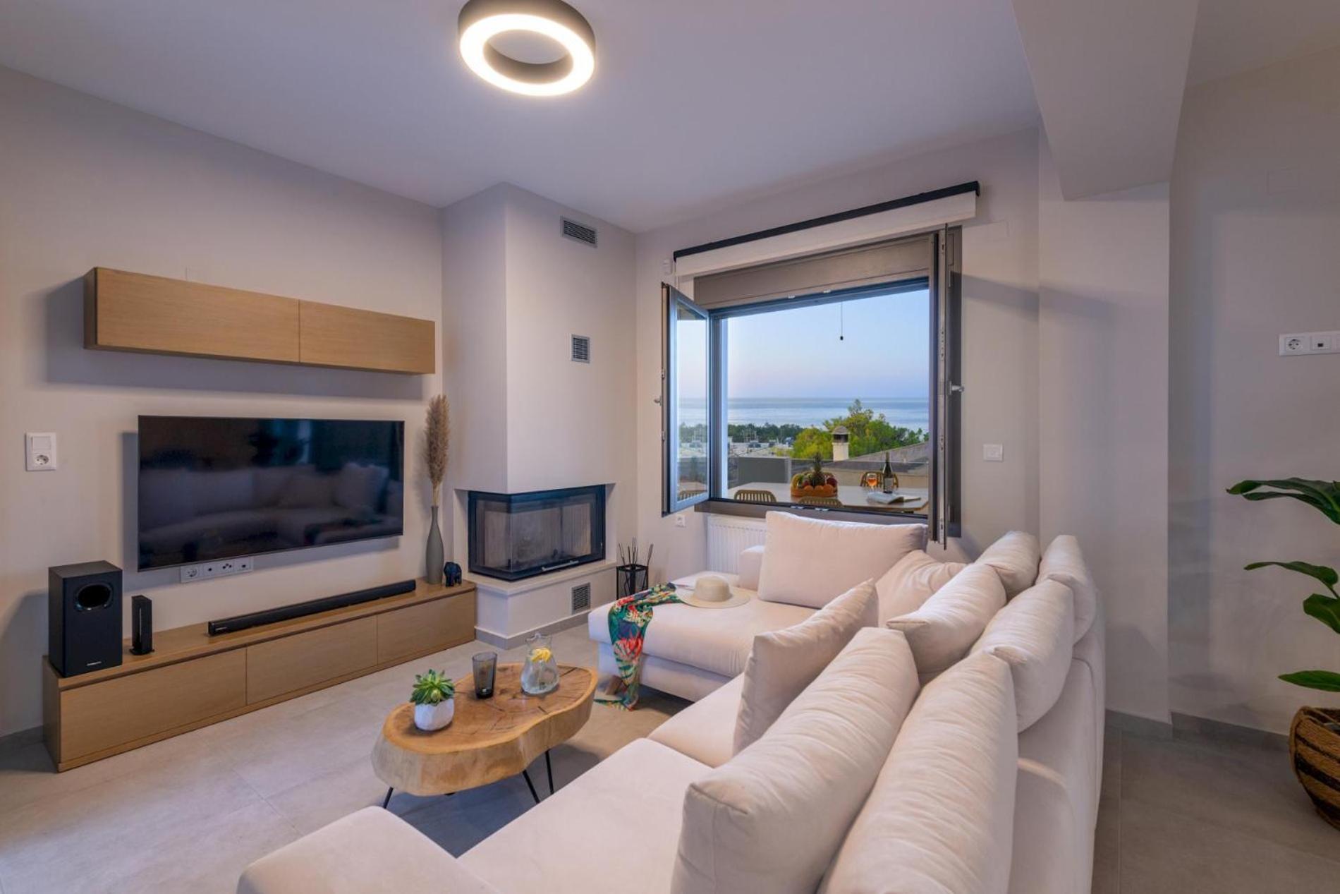 Leon Luxury In Rethymno *