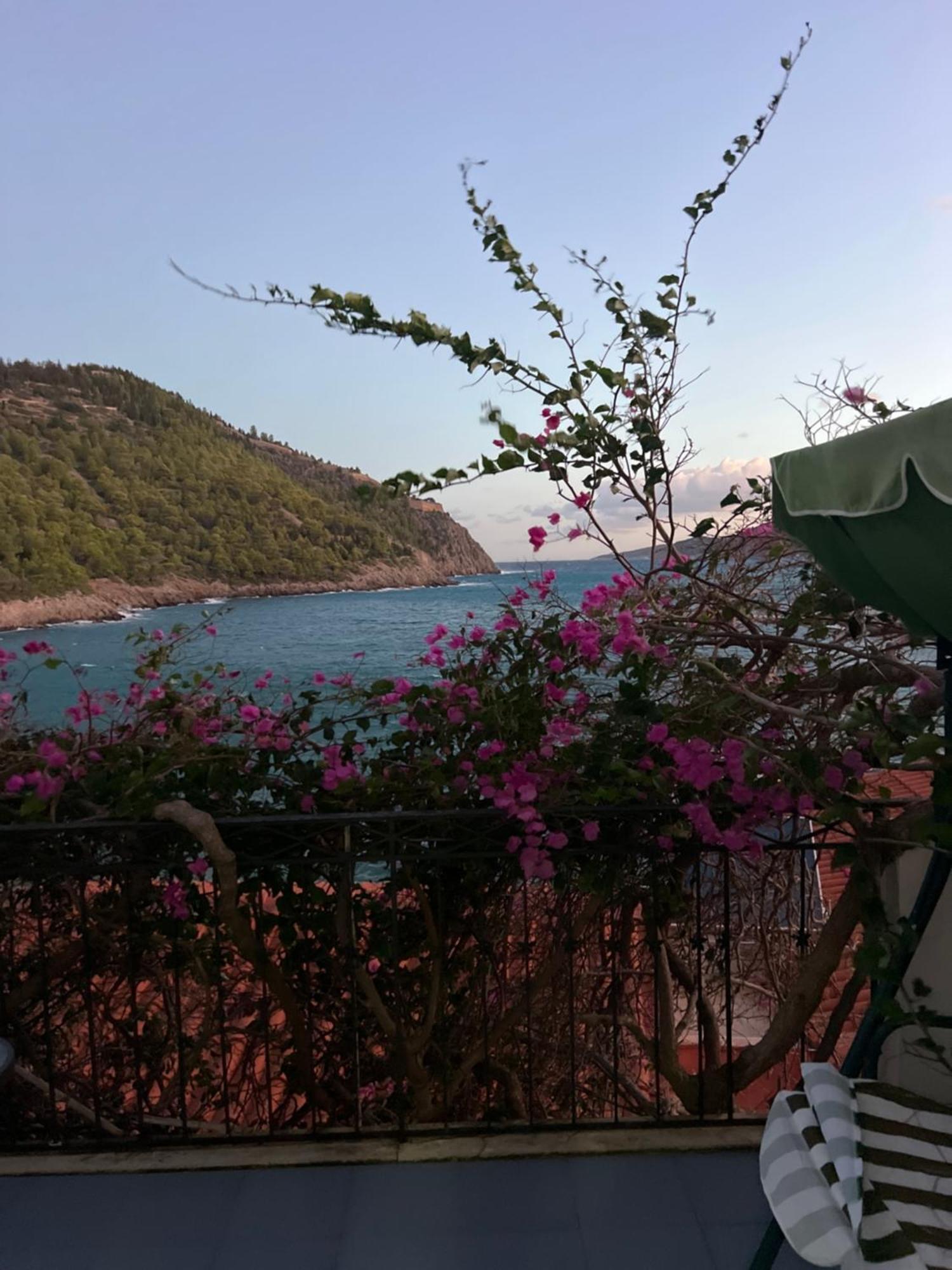 La Casa Sulle Rocce House On The Rocks