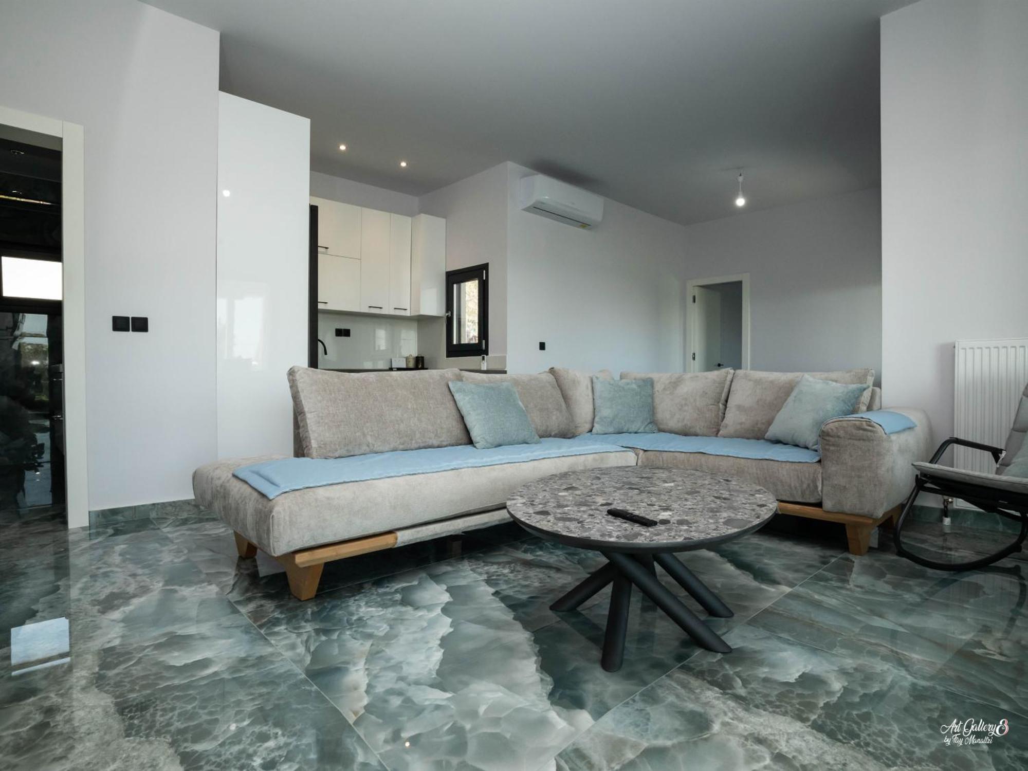 Iraklia Sea View Apartment *