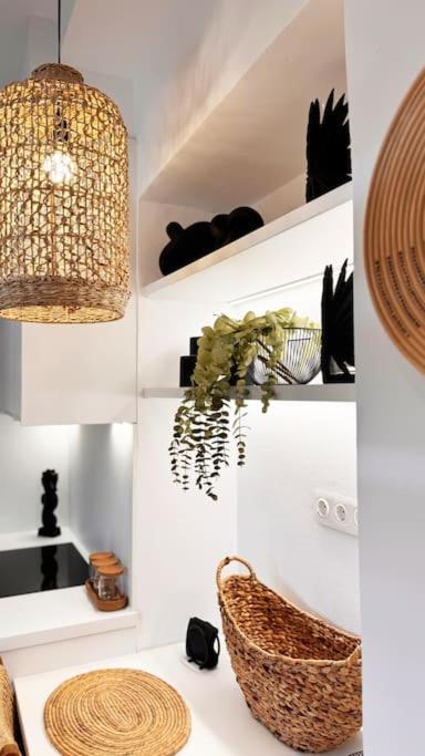 Angel Syros Luxury Apartment *
