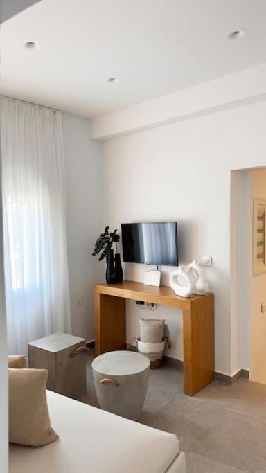 Angel Syros Luxury Apartment Ermoupoli