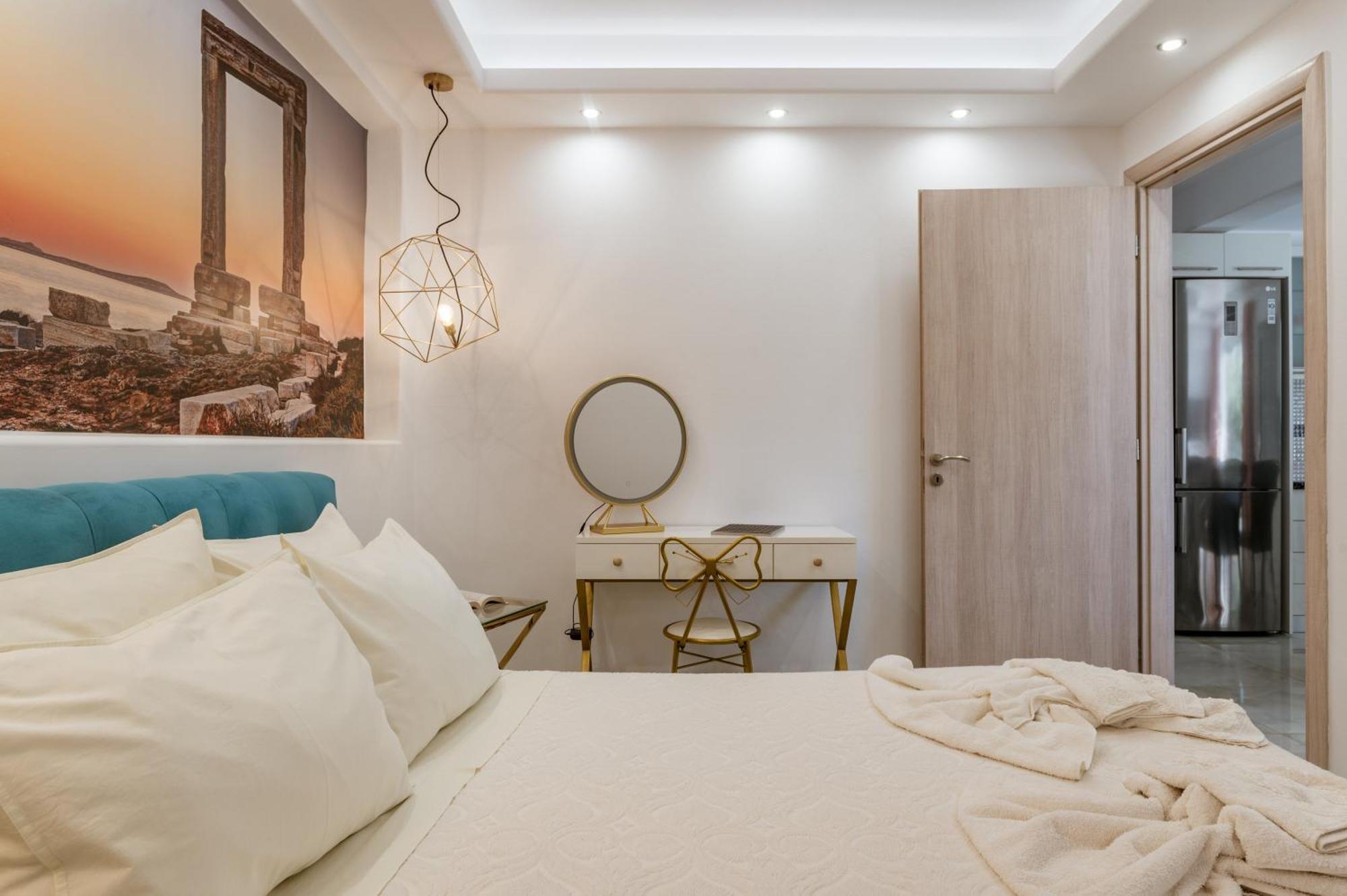 The Diamond Of Naxos Apartment