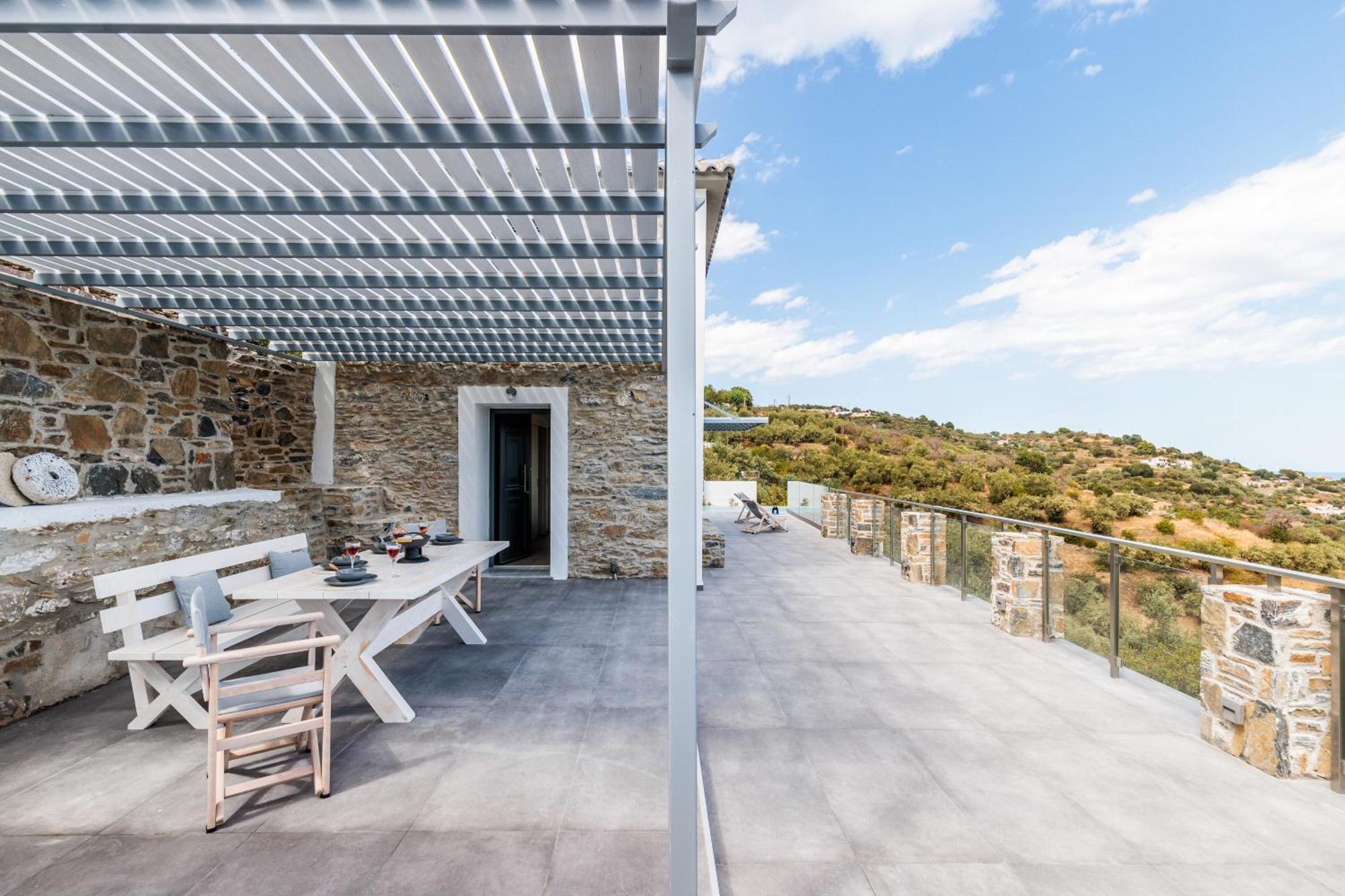 Jonina * Skopelos Town