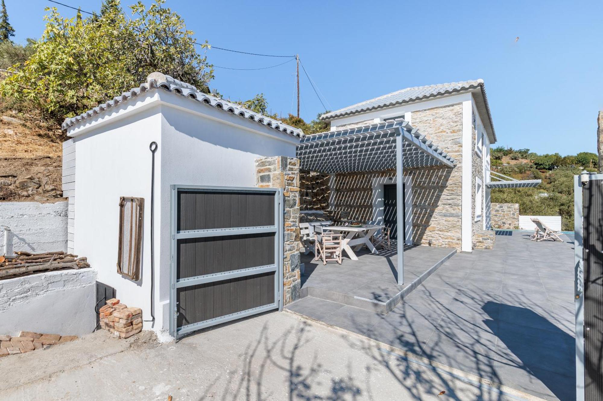Villa Jonina Skopelos Town