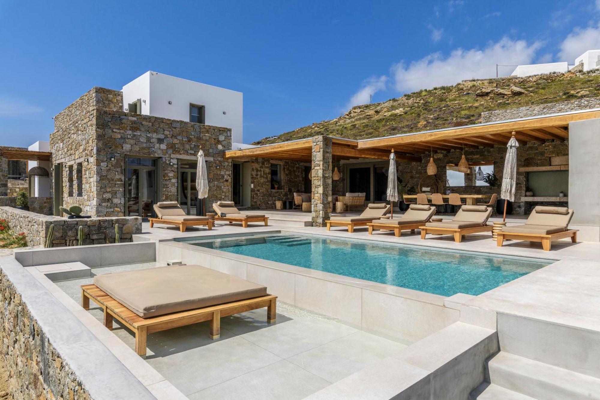 Nasta & Intentional Living Mykonos Hotel 5*