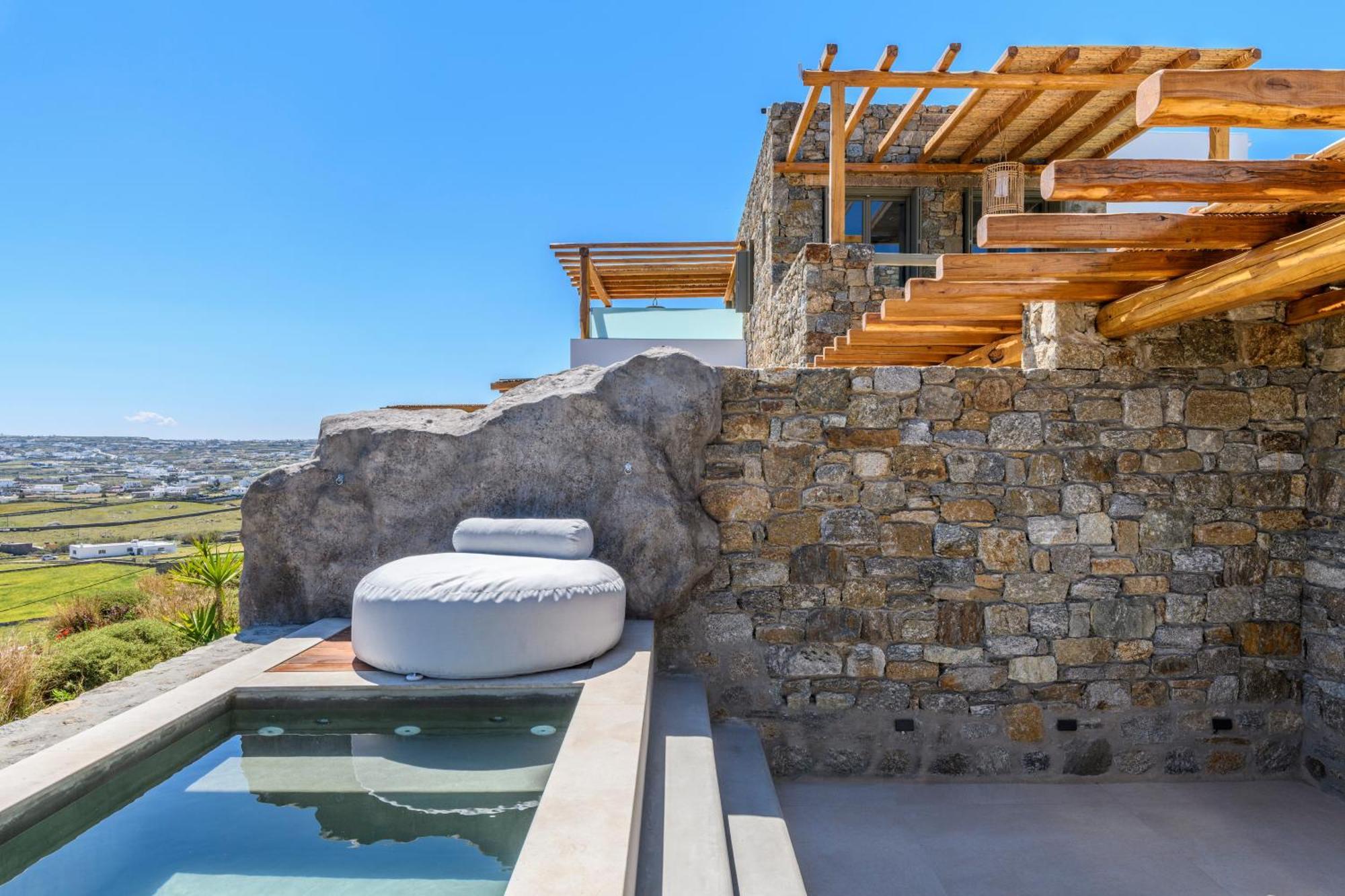 Hotel Nasta & Intentional Living Mykonos