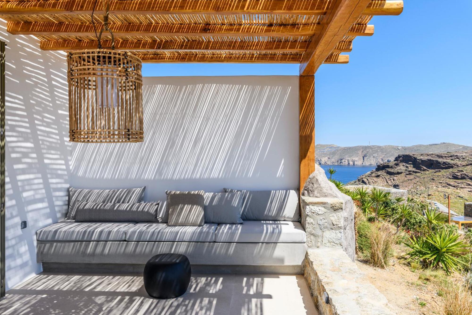 Hotel Nasta & Intentional Living Mykonos 5*