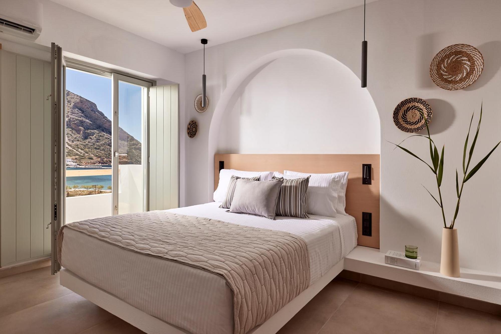 Arcos Sifnos Bed & Breakfast