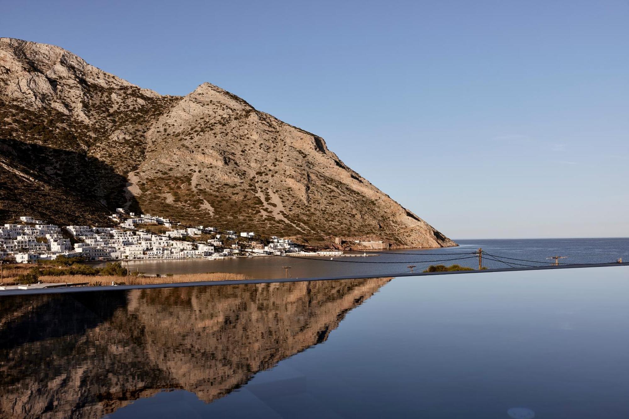 Arcos Sifnos Bed & Breakfast *