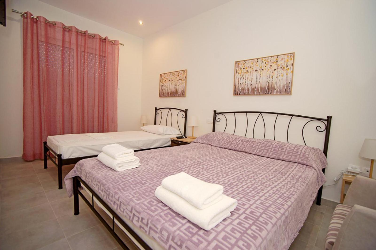 Karnagio Aparthotel
