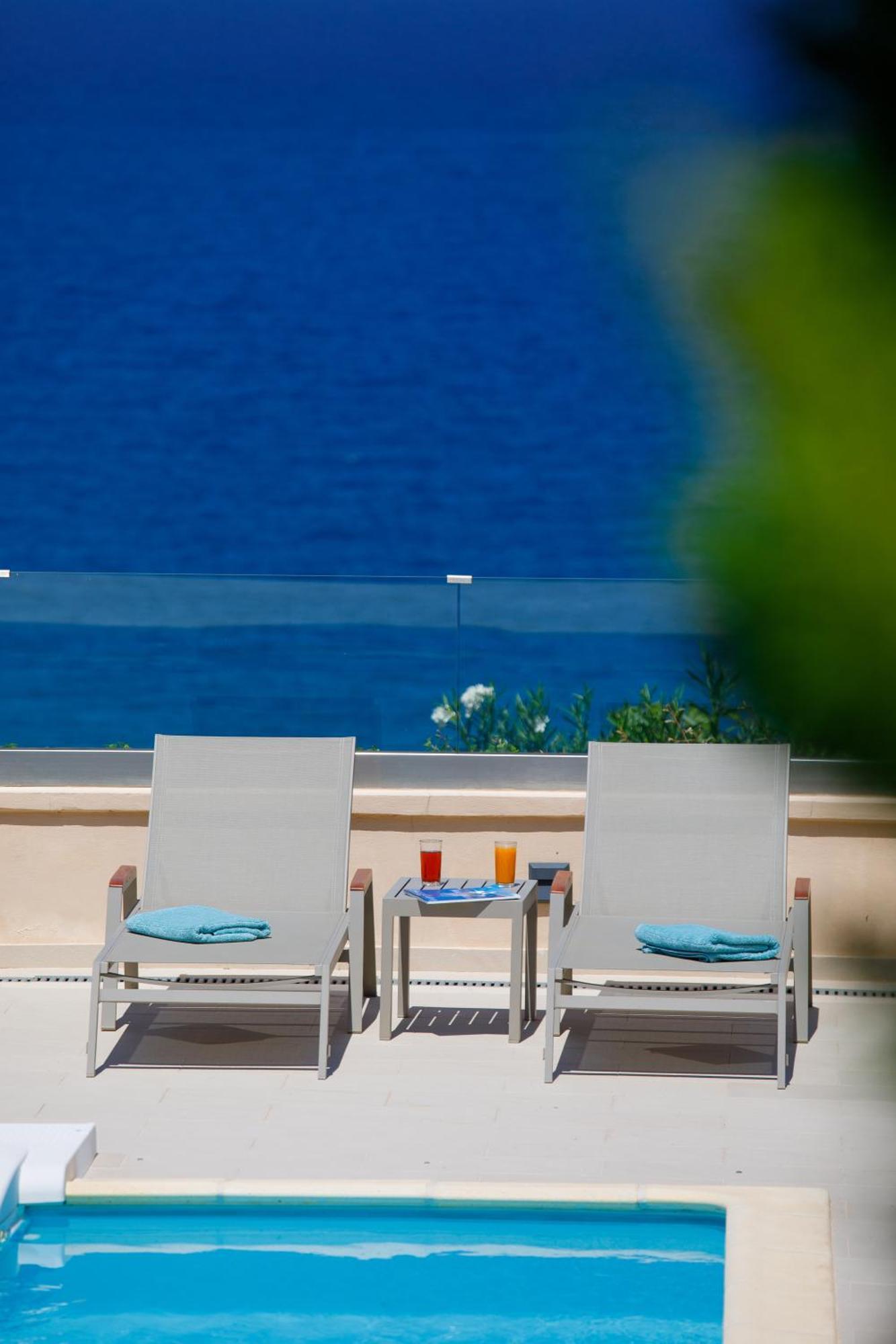 Gerani Panorama Villa *