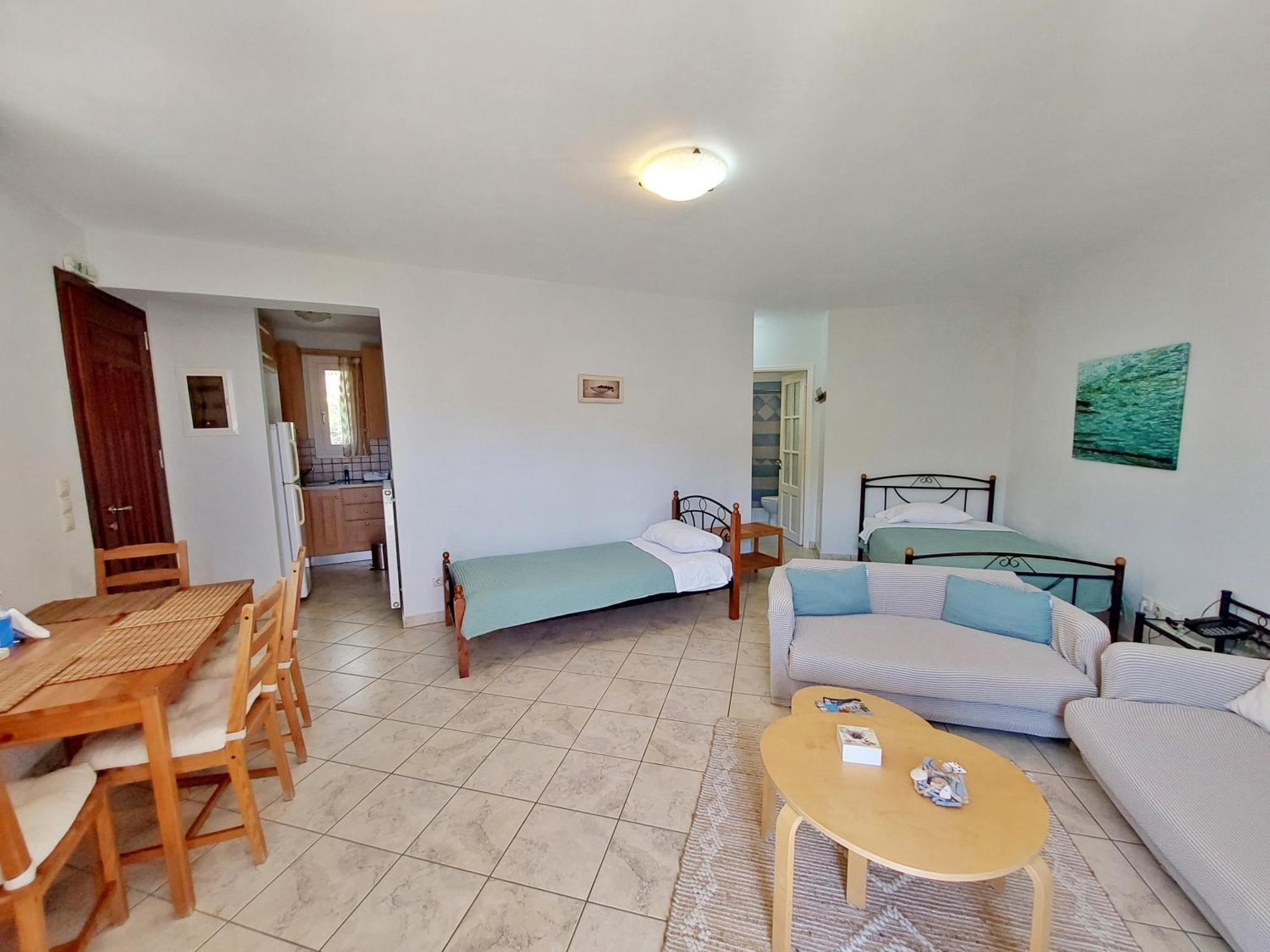 Apartment Rastoni Andros Town
