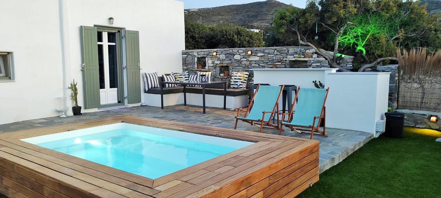 The Old Barn, Paros Holiday home