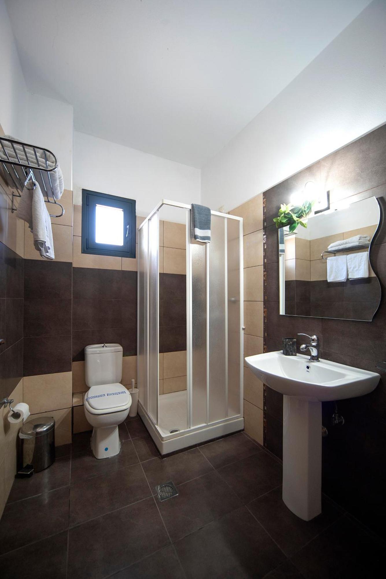 Agnanti Unique Hospitality 3*