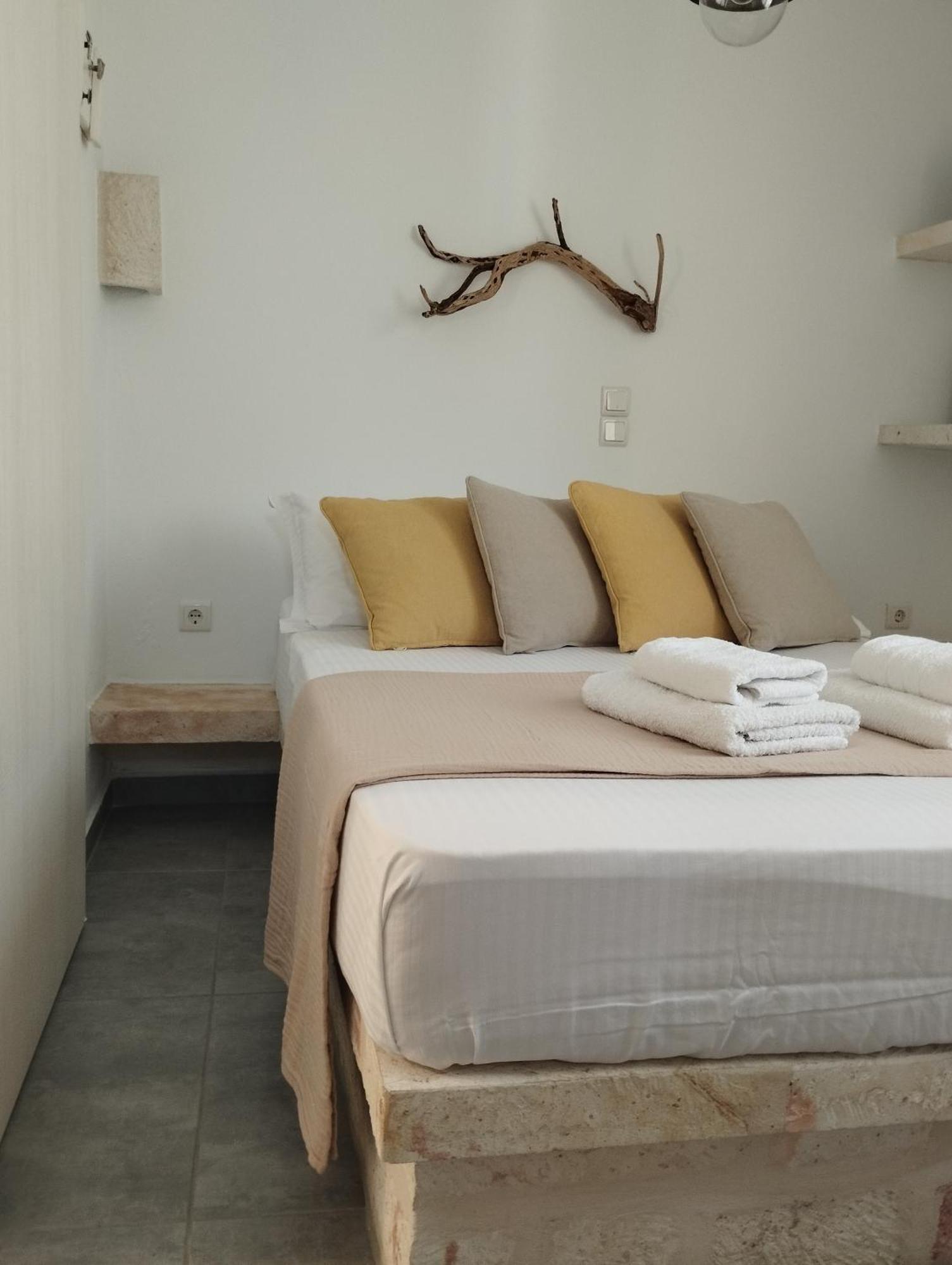 Agios Nikolaos House *