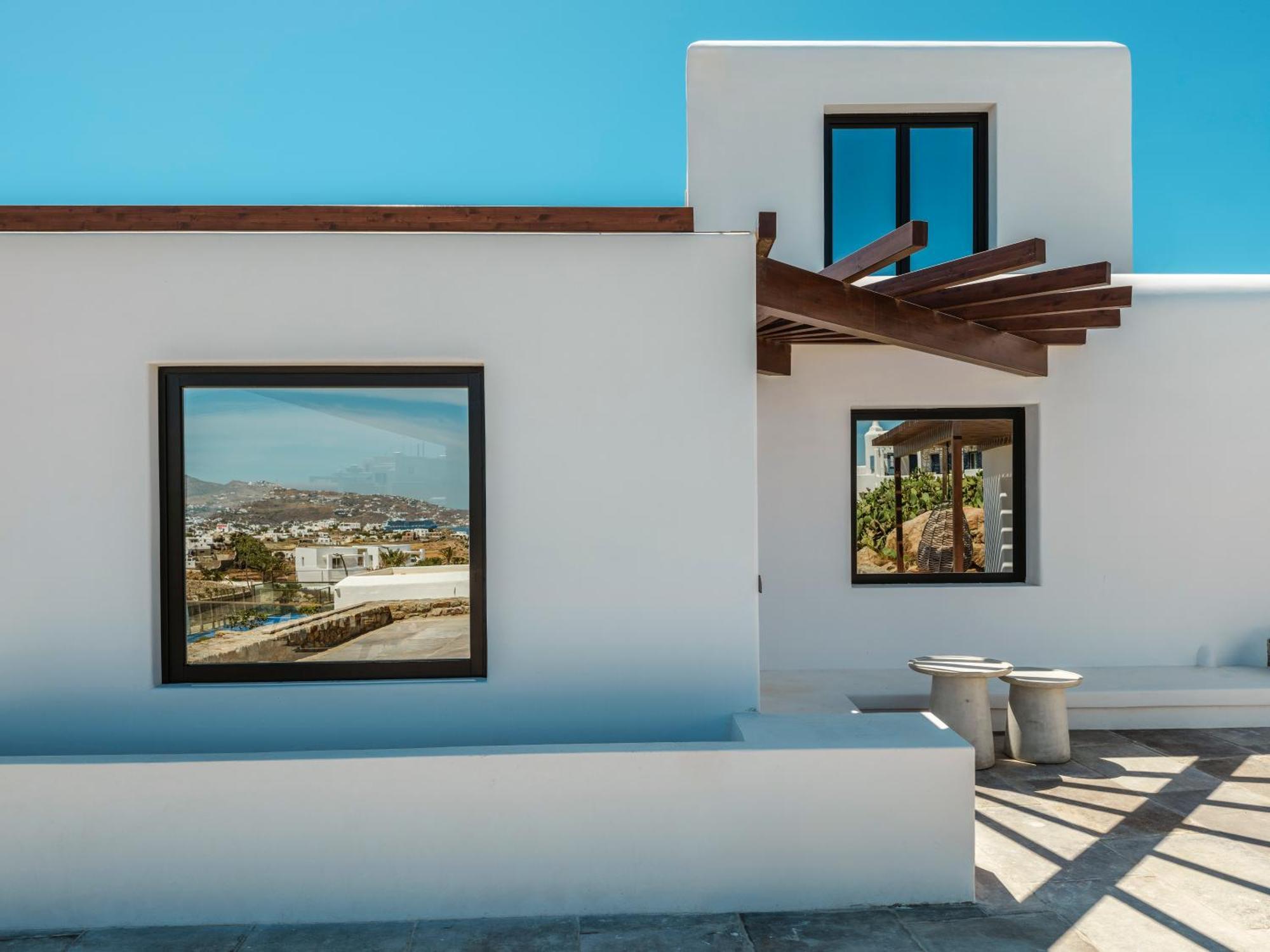 Vayu Mit Meer- Und Hafenblick Resort