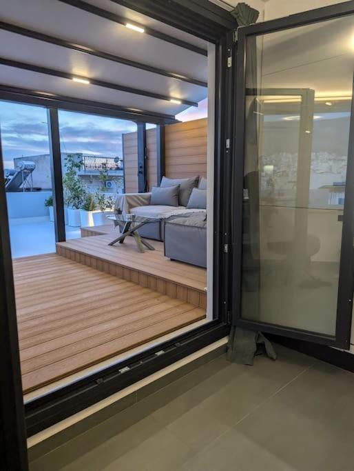 Apartment Loft With Panoramic View Near The Center Of