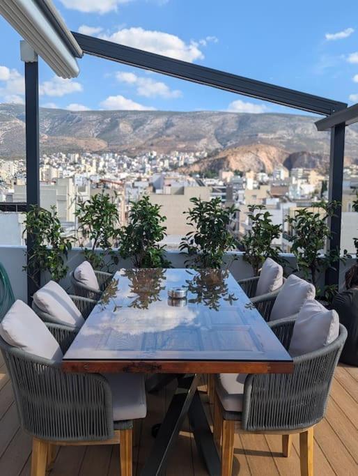 Loft With Panoramic View Near The Center Of Apartment Athens