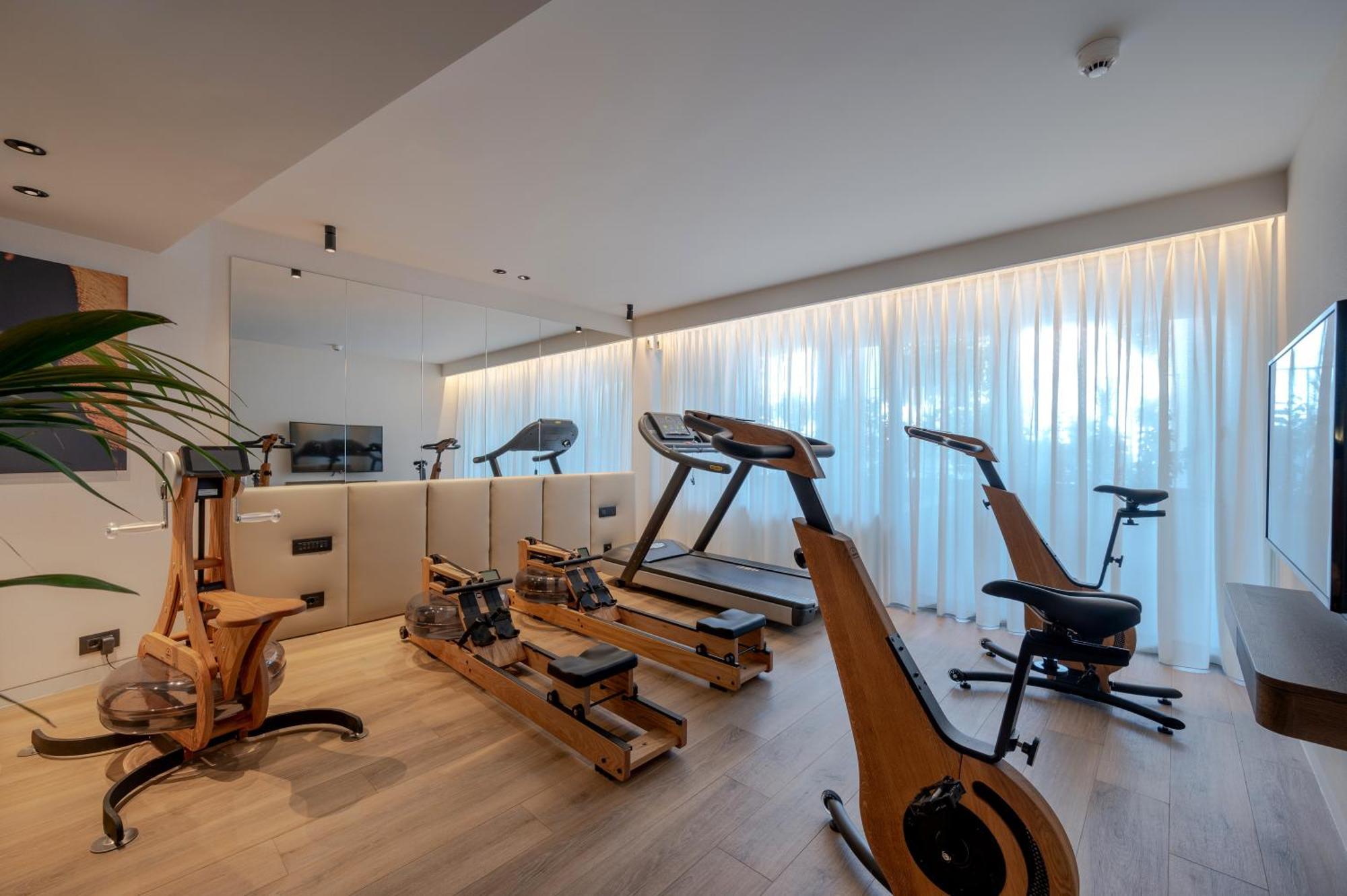 Niko Seaside Mgallery (adults Only) Hotel