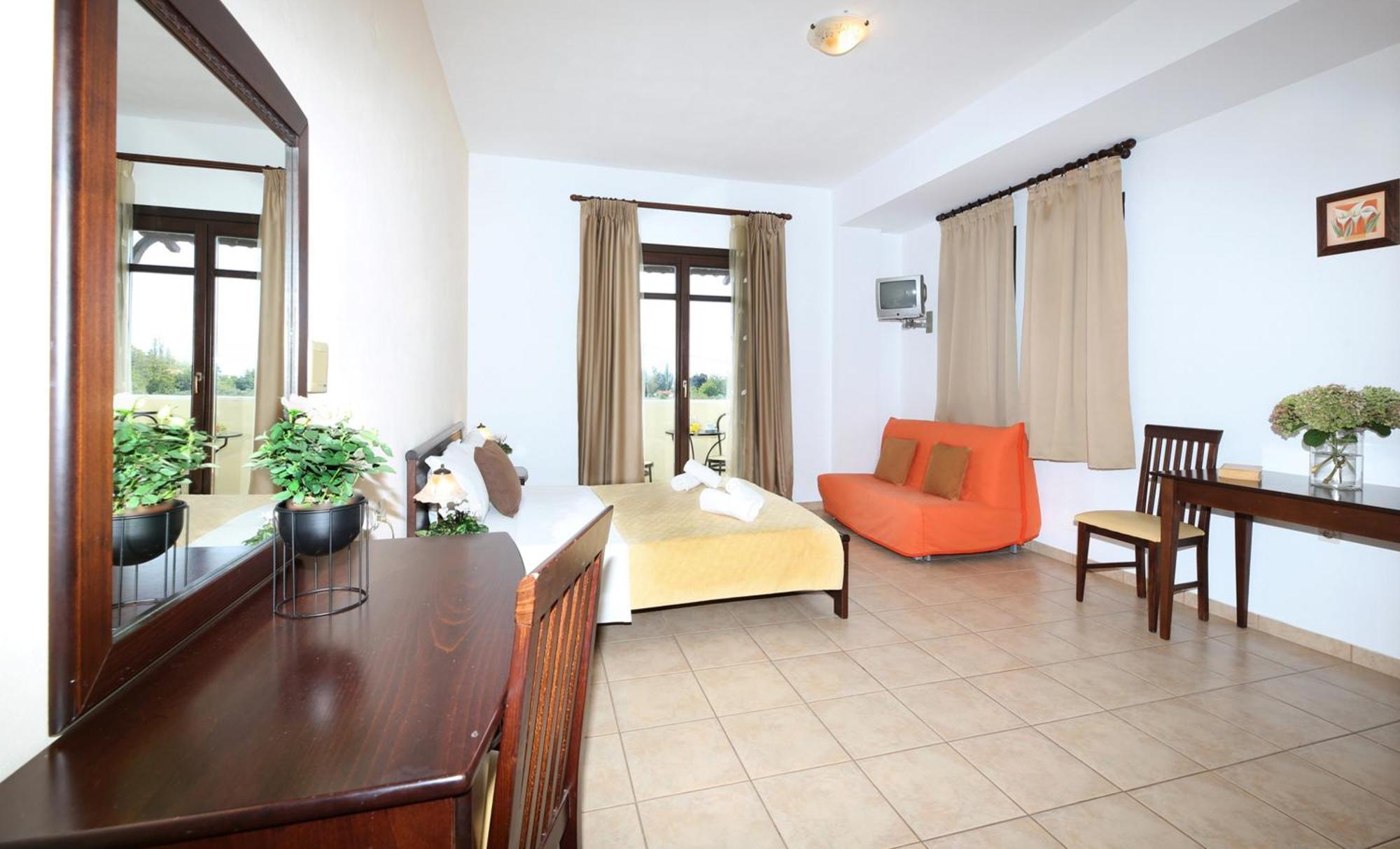 Aparthotel Palirria & Kala Nera