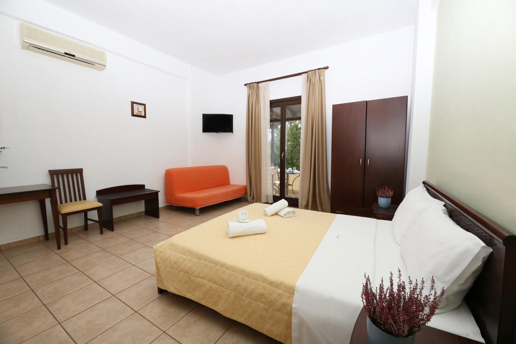 Palirria & Aparthotel