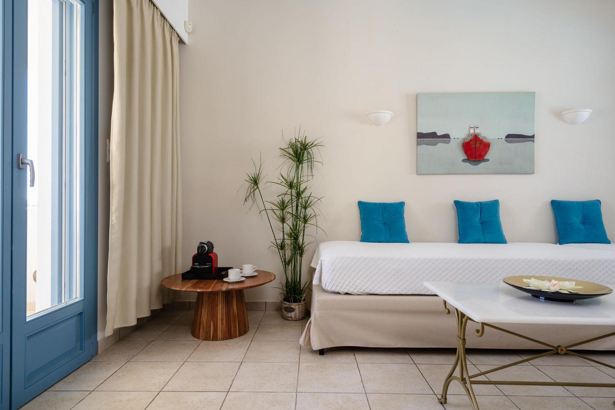 Mitos Hotel Agios Prokopios (Naxos)