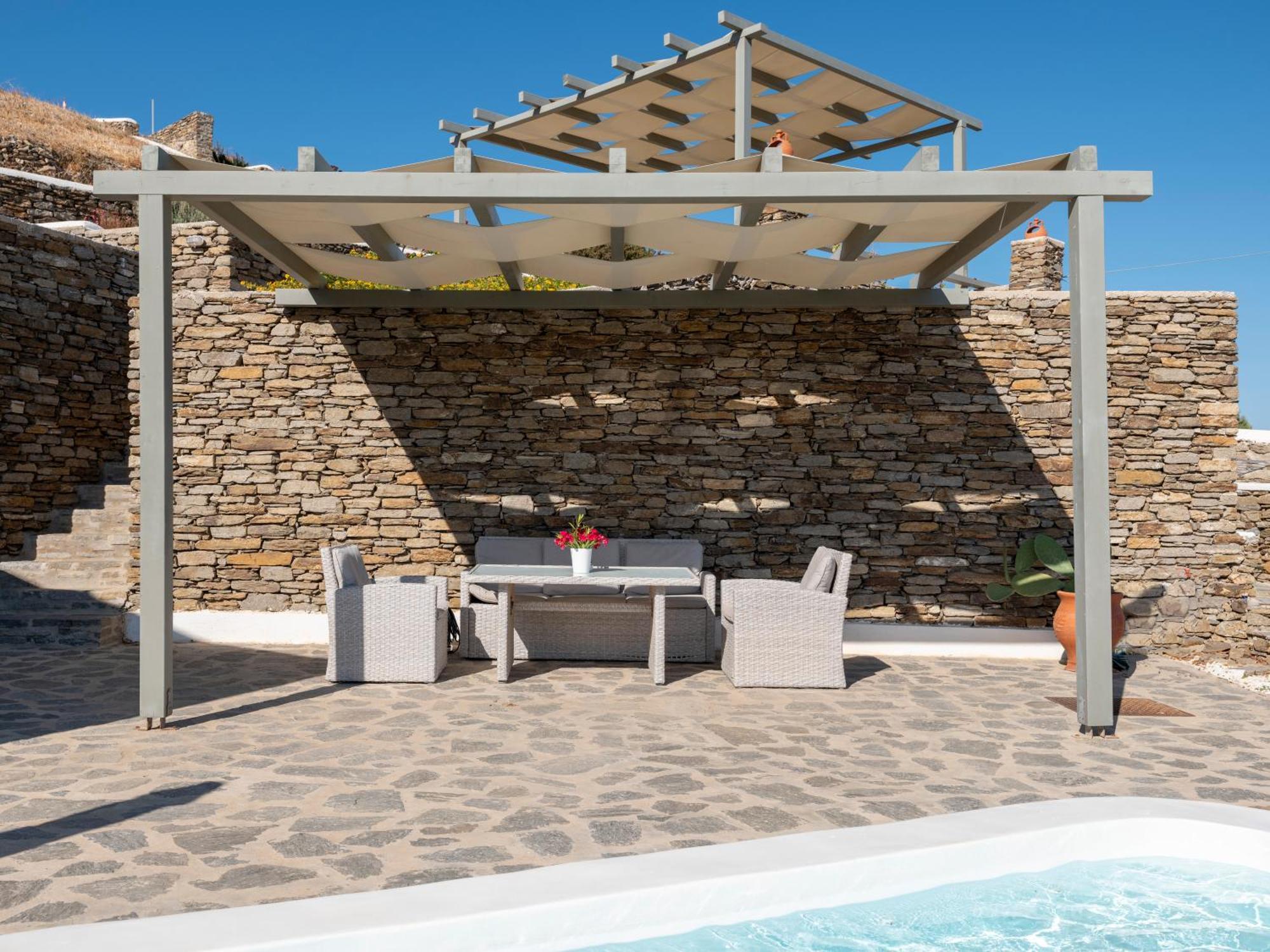 Peters Place - Paros Apartment Parasporos