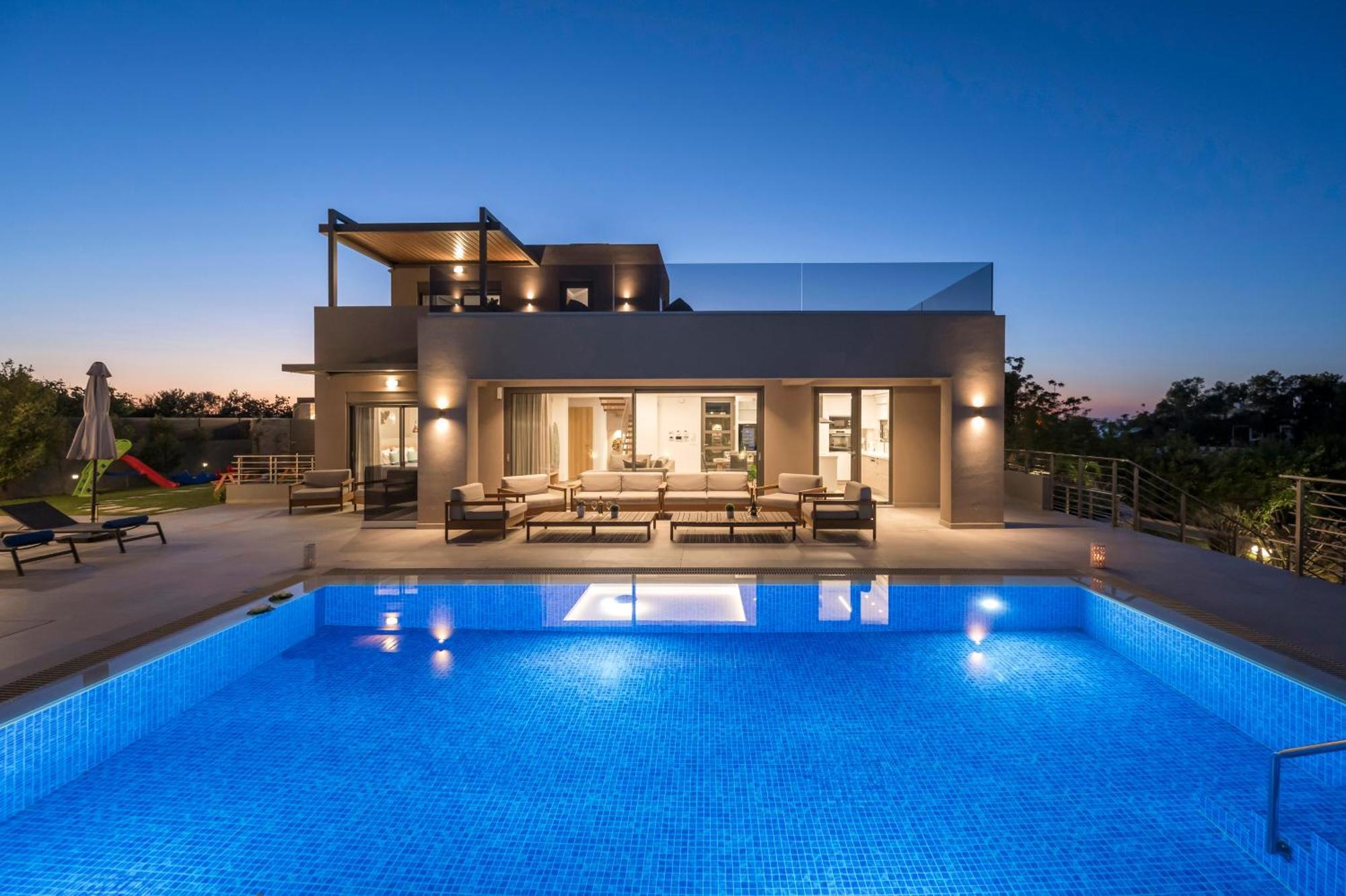 Imperium Luxury Villas-sauna, Jacuzzi, Heated Pool & Gym-chania * Kato Galatas
