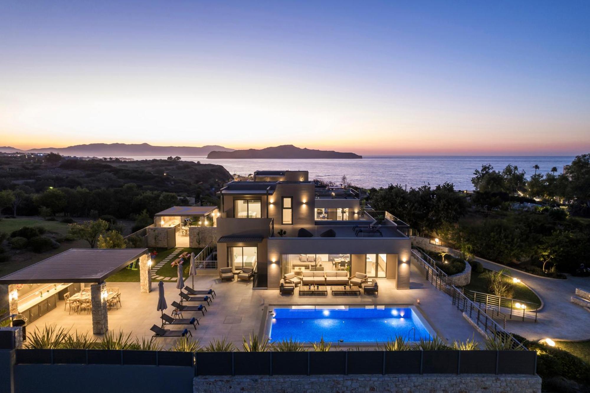 Villa Imperium Luxury Villas-sauna, Jacuzzi, Heated Pool & Gym-chania Kato Galatas