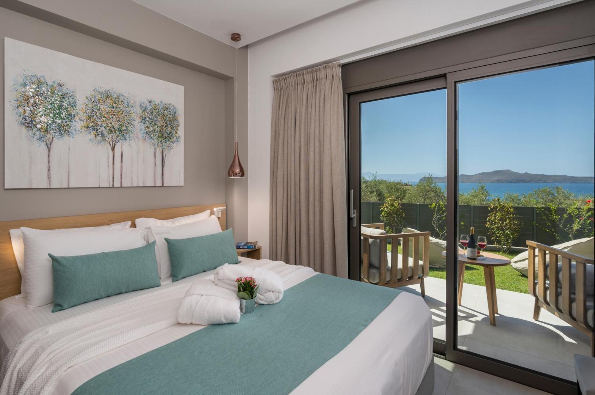 Imperium Luxury Villas-sauna, Jacuzzi, Heated Pool & Gym-chania Villa *