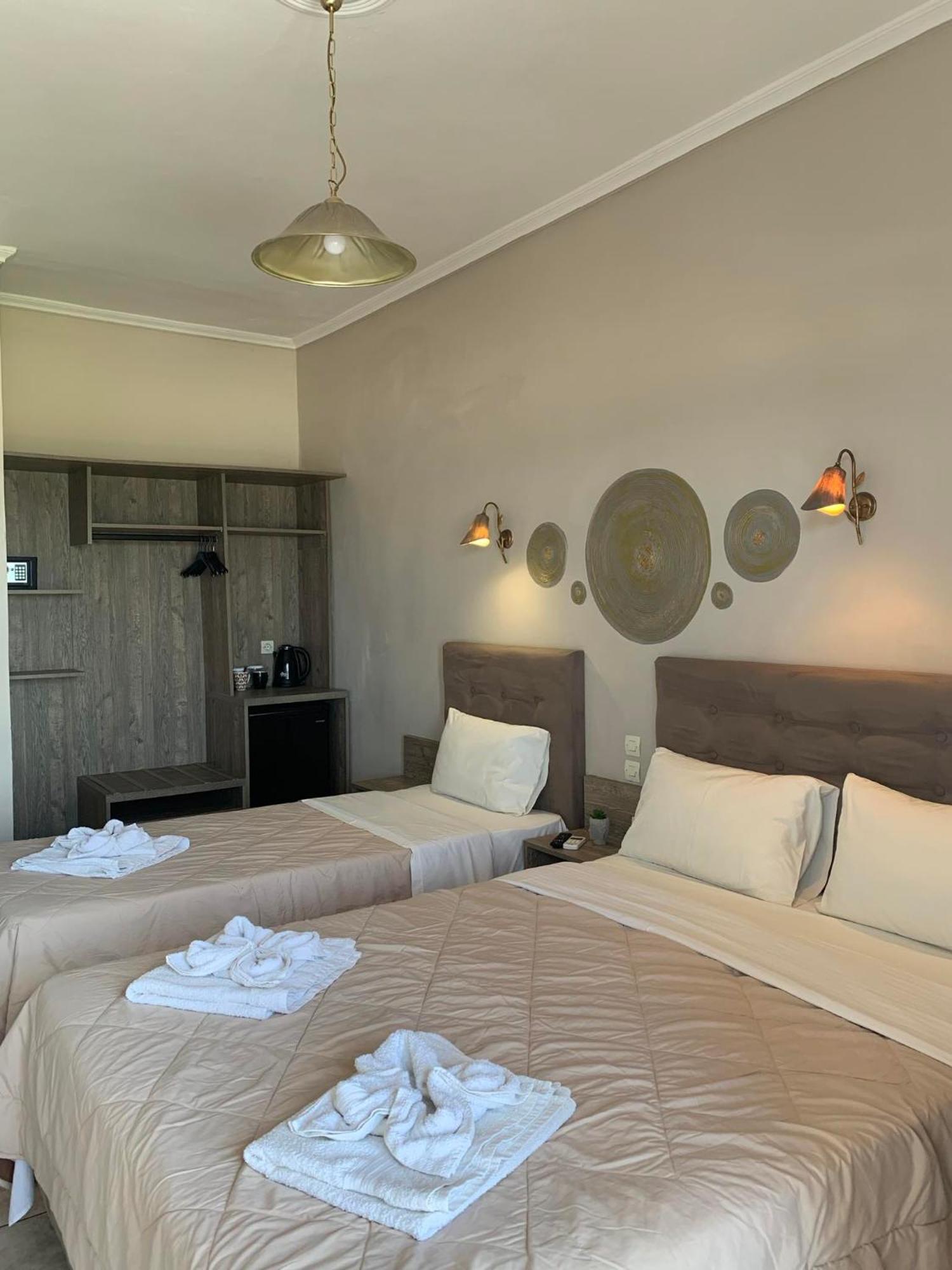 Dionisos Hotel Neoi Poroi