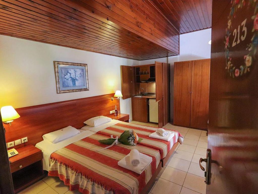 Hotel Alex