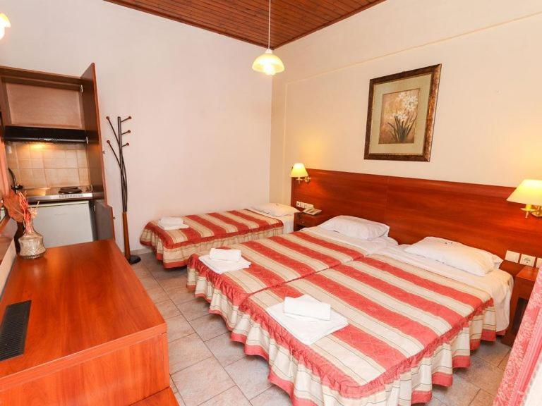 Alex Hotel 3*