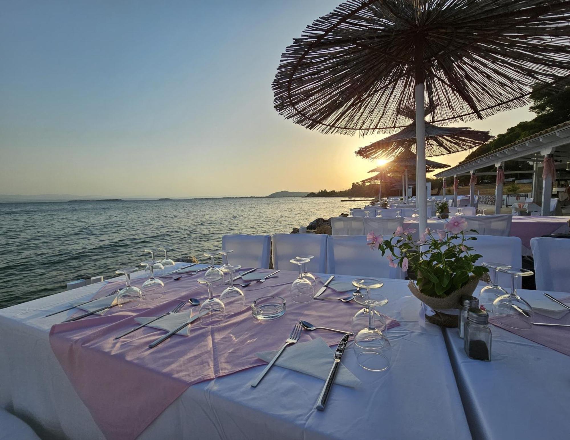 O Paradise And Hotel Magoula (Evia)