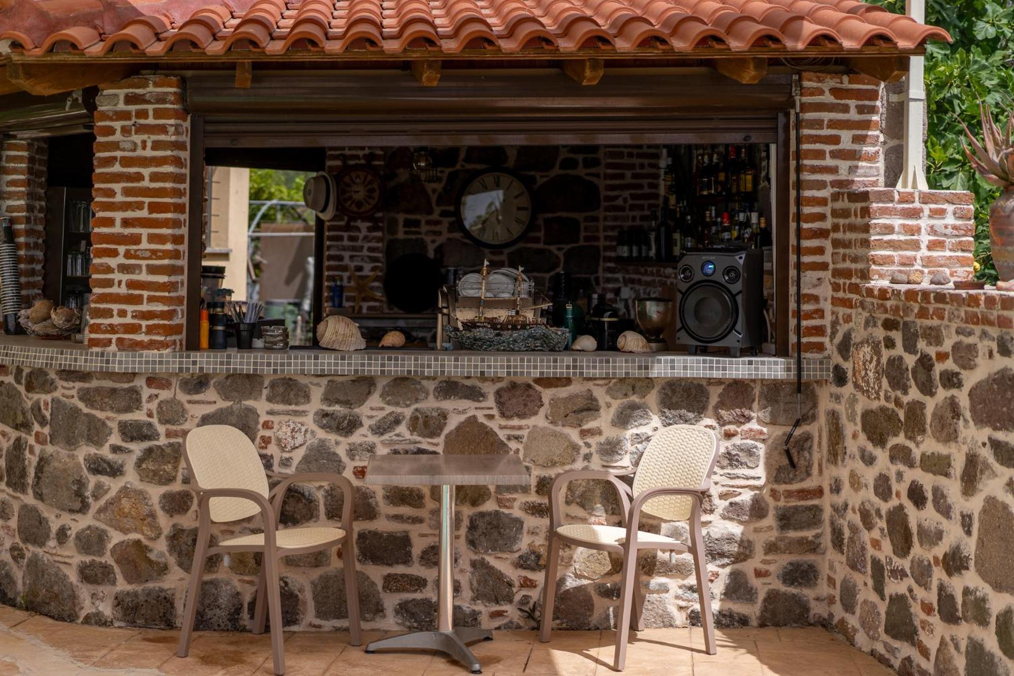 Palaiologou Panorama Apartment Mantamados