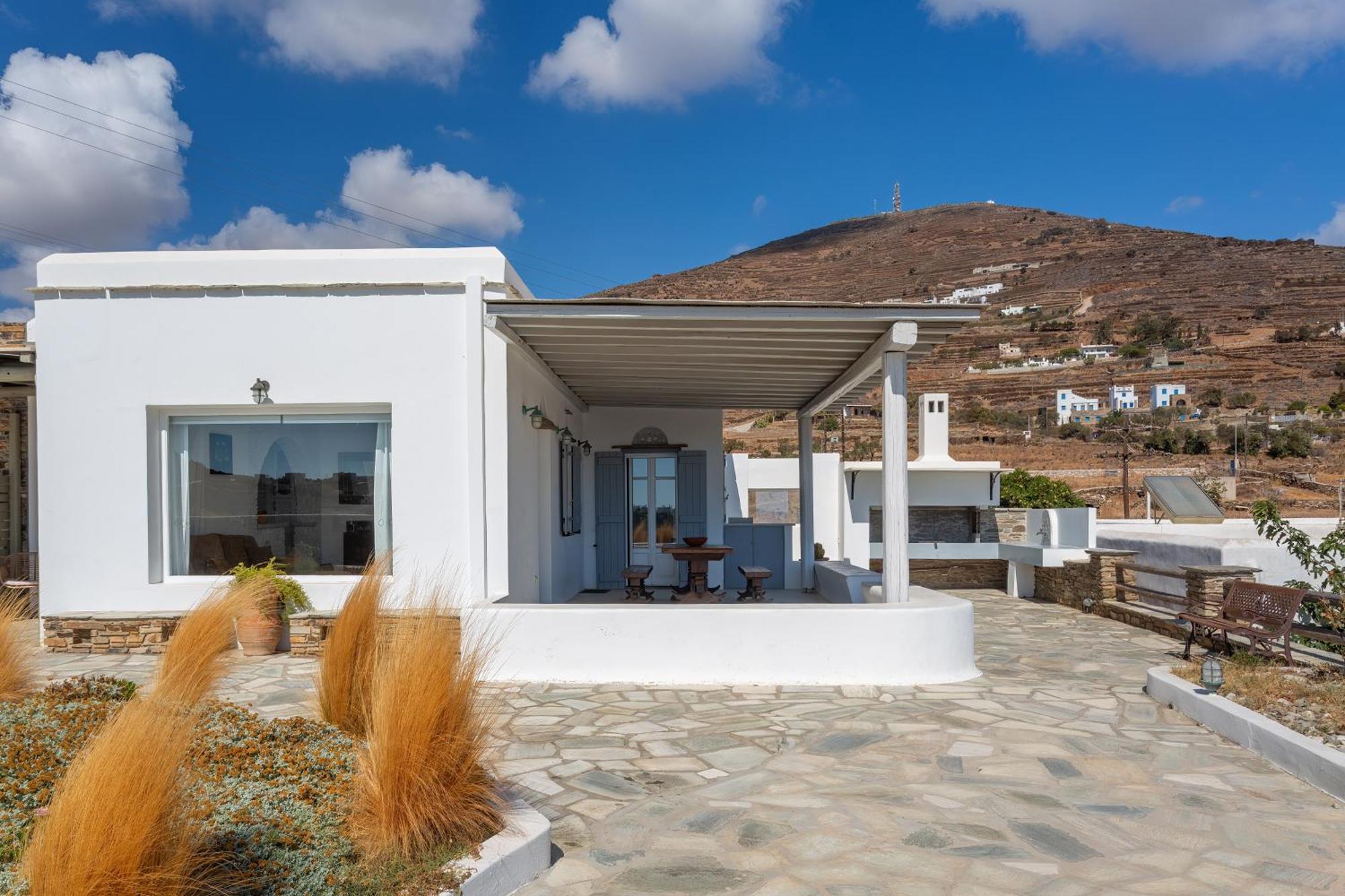 Andrea's Tinos House *