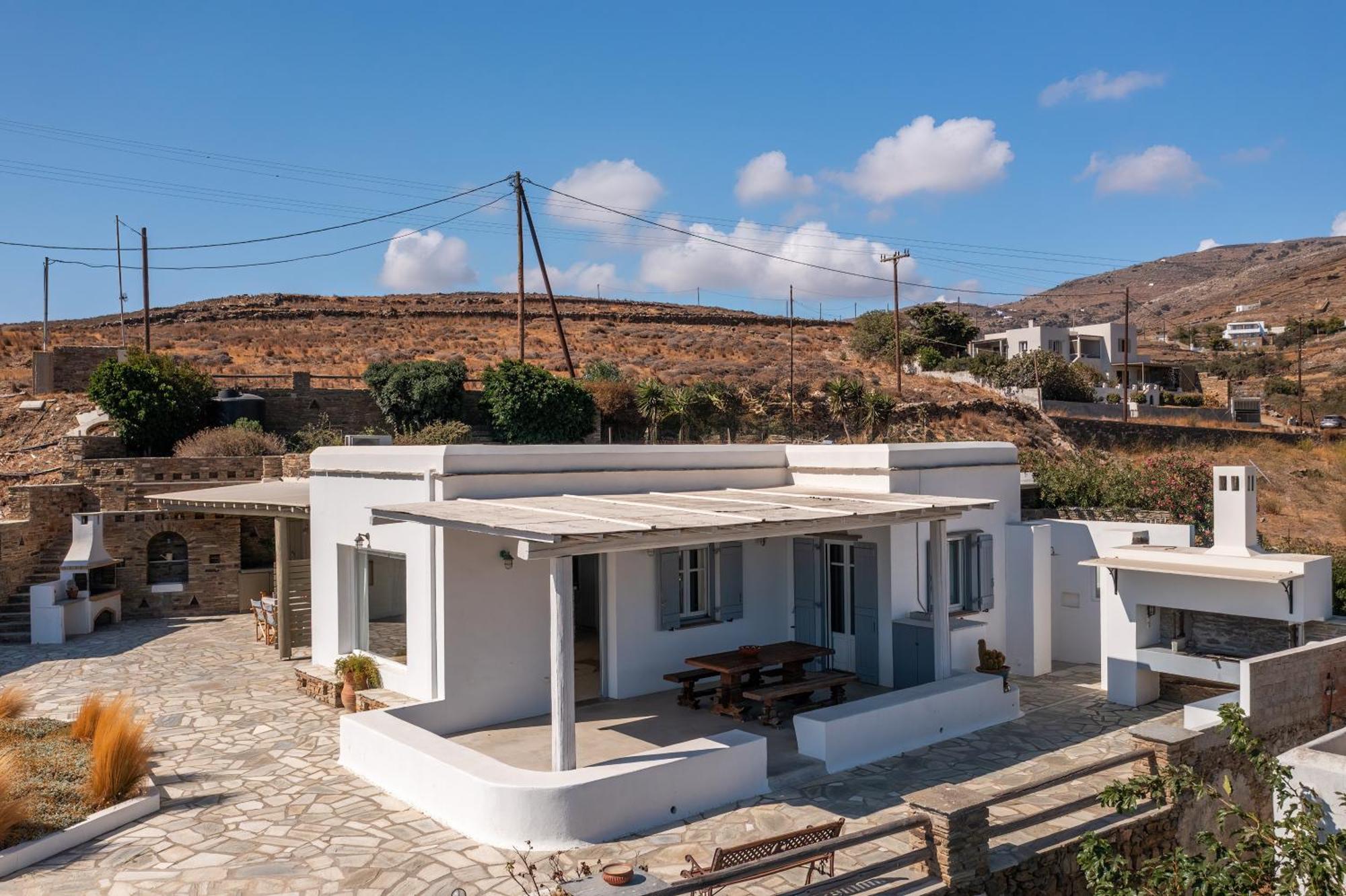 Andrea's Tinos House Holiday home *