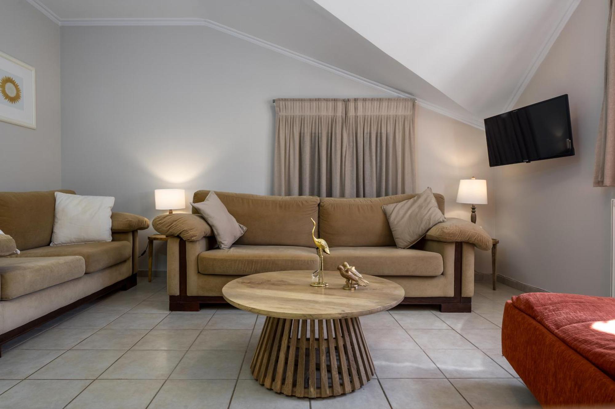 Apartment Attic Retreat Argostoli (Kefalonia)