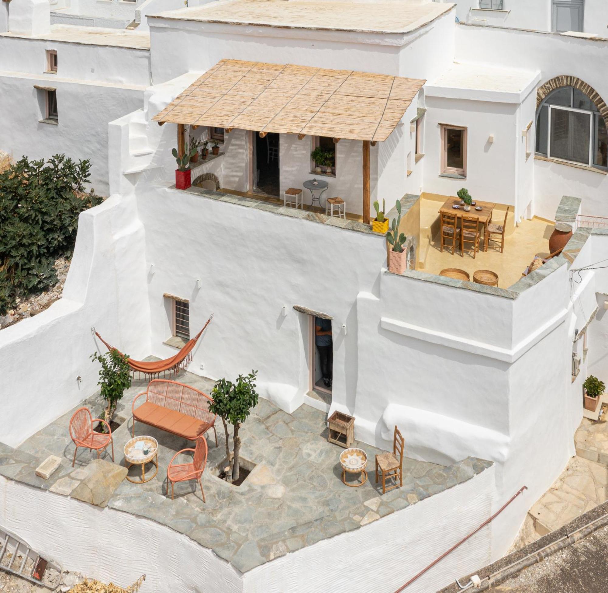 Holiday home Th_eros House