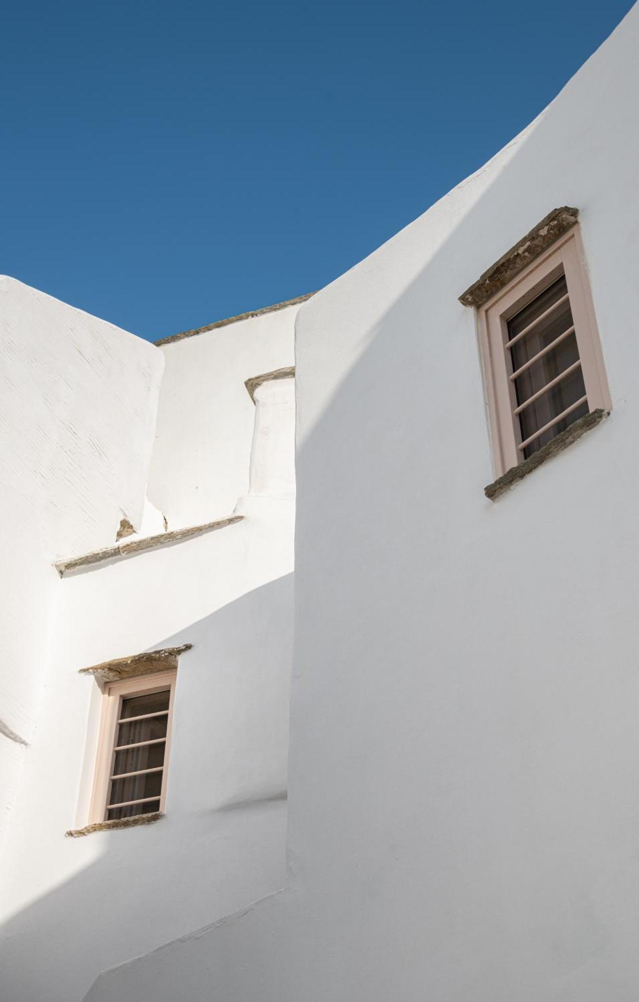 Th_eros House Isternia (Tinos)