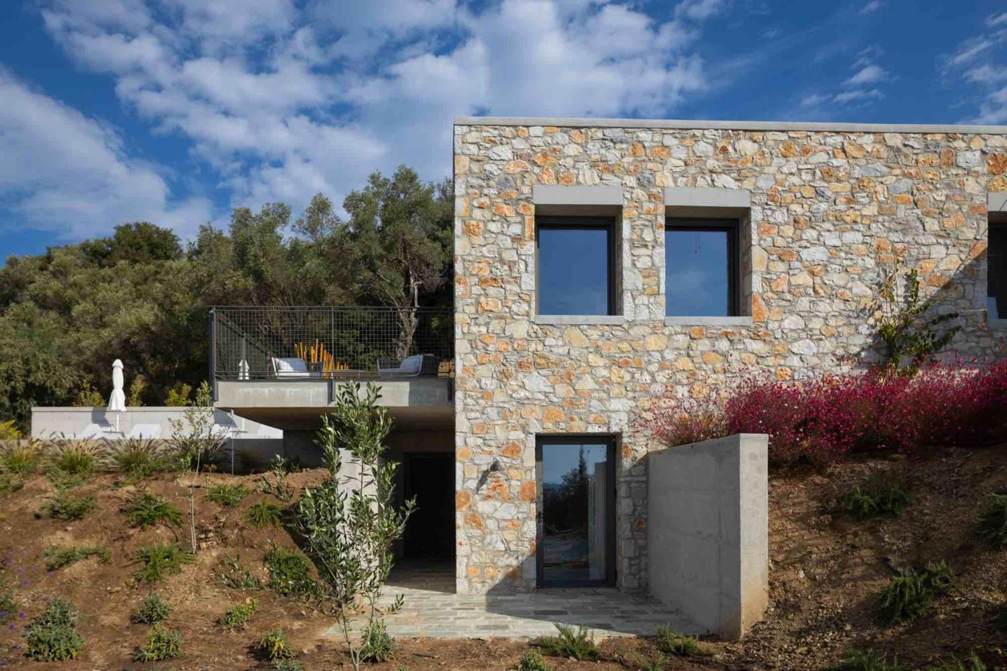 Stone Villa Skiathos Town
