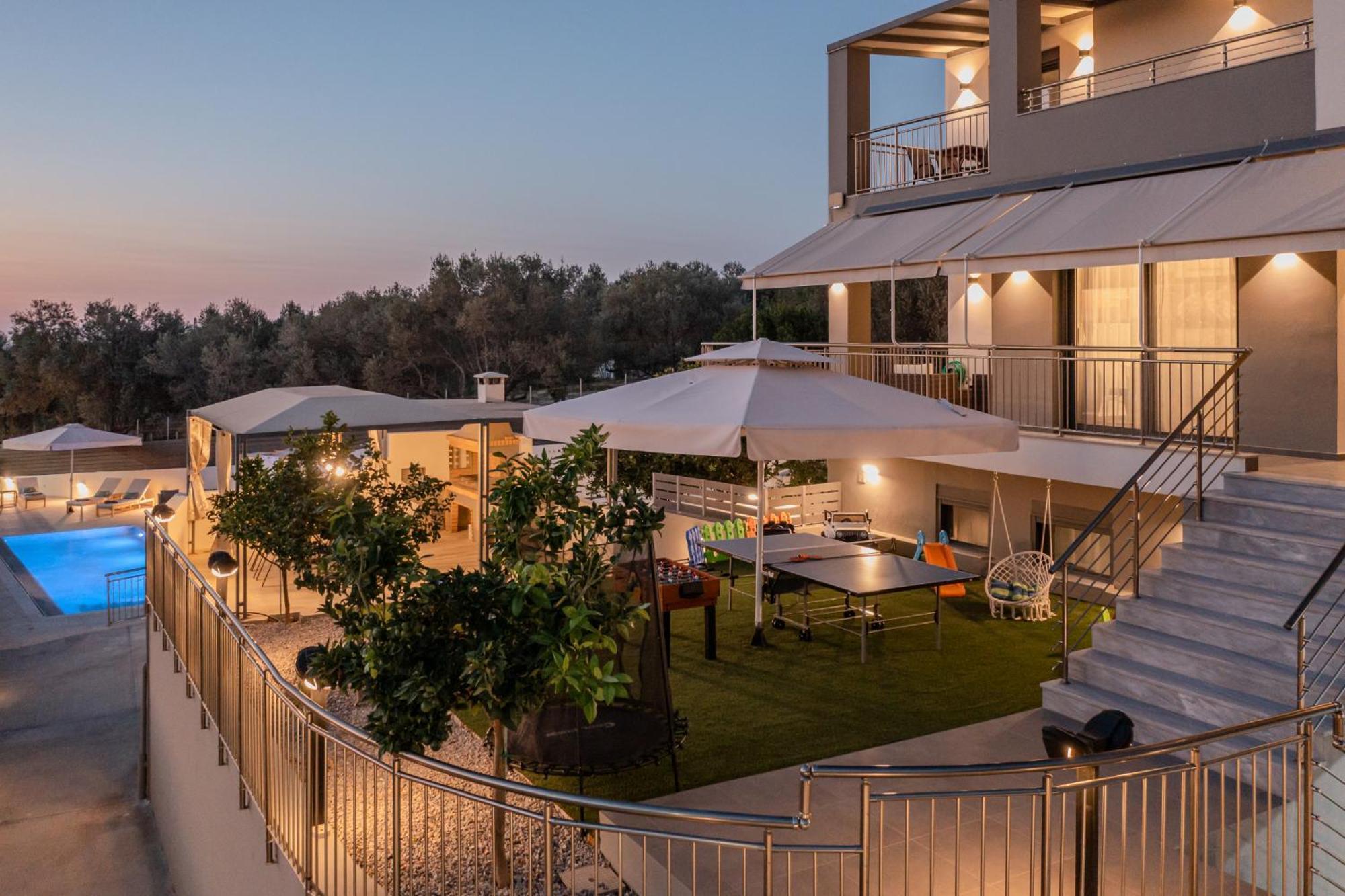 Villa 3a's Family Luxury Rethymno (Crete)