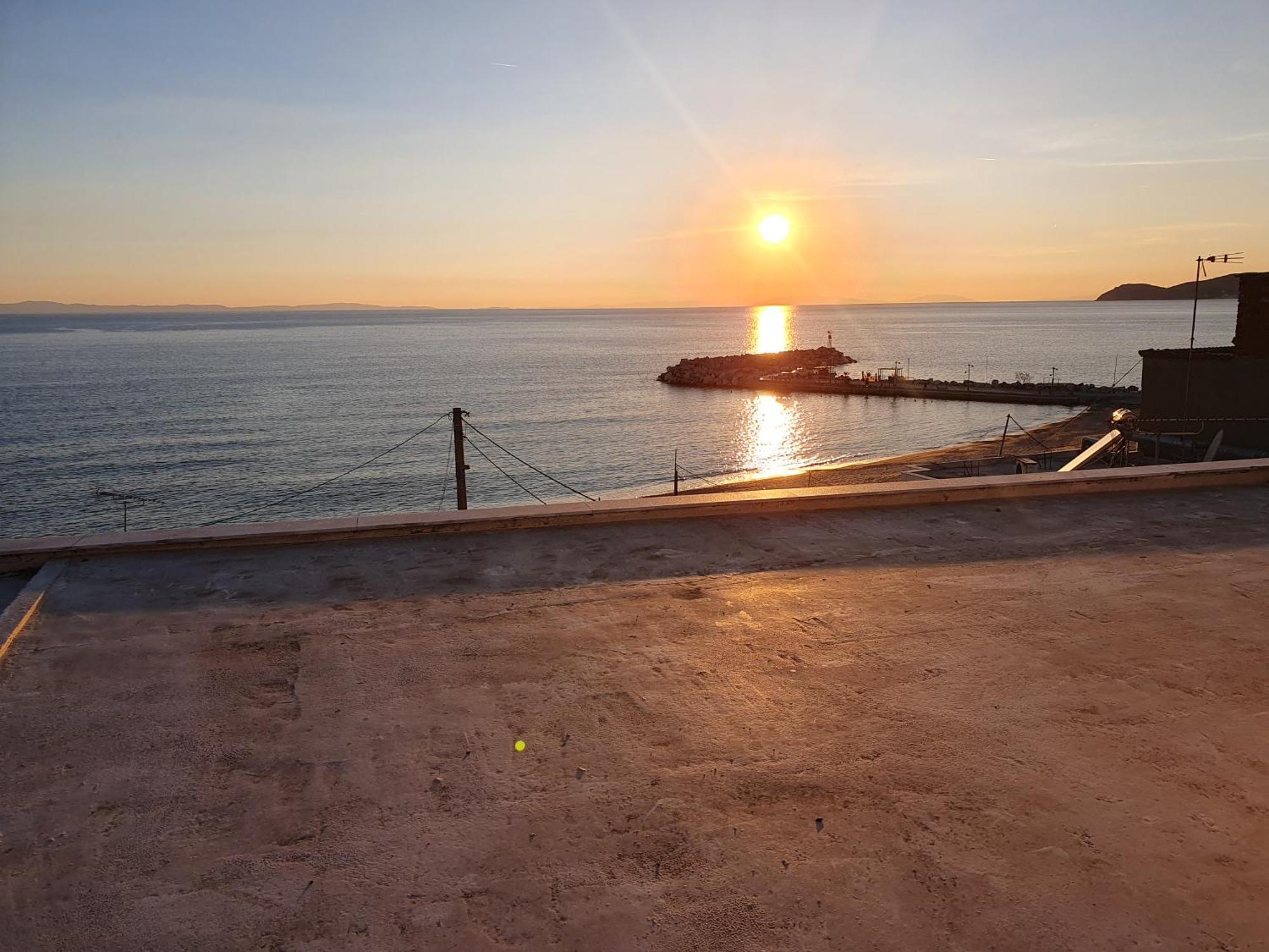 Seaview Hotel Potos
