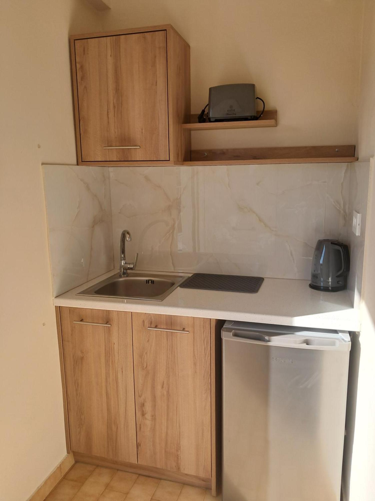 Asteri Apartment *