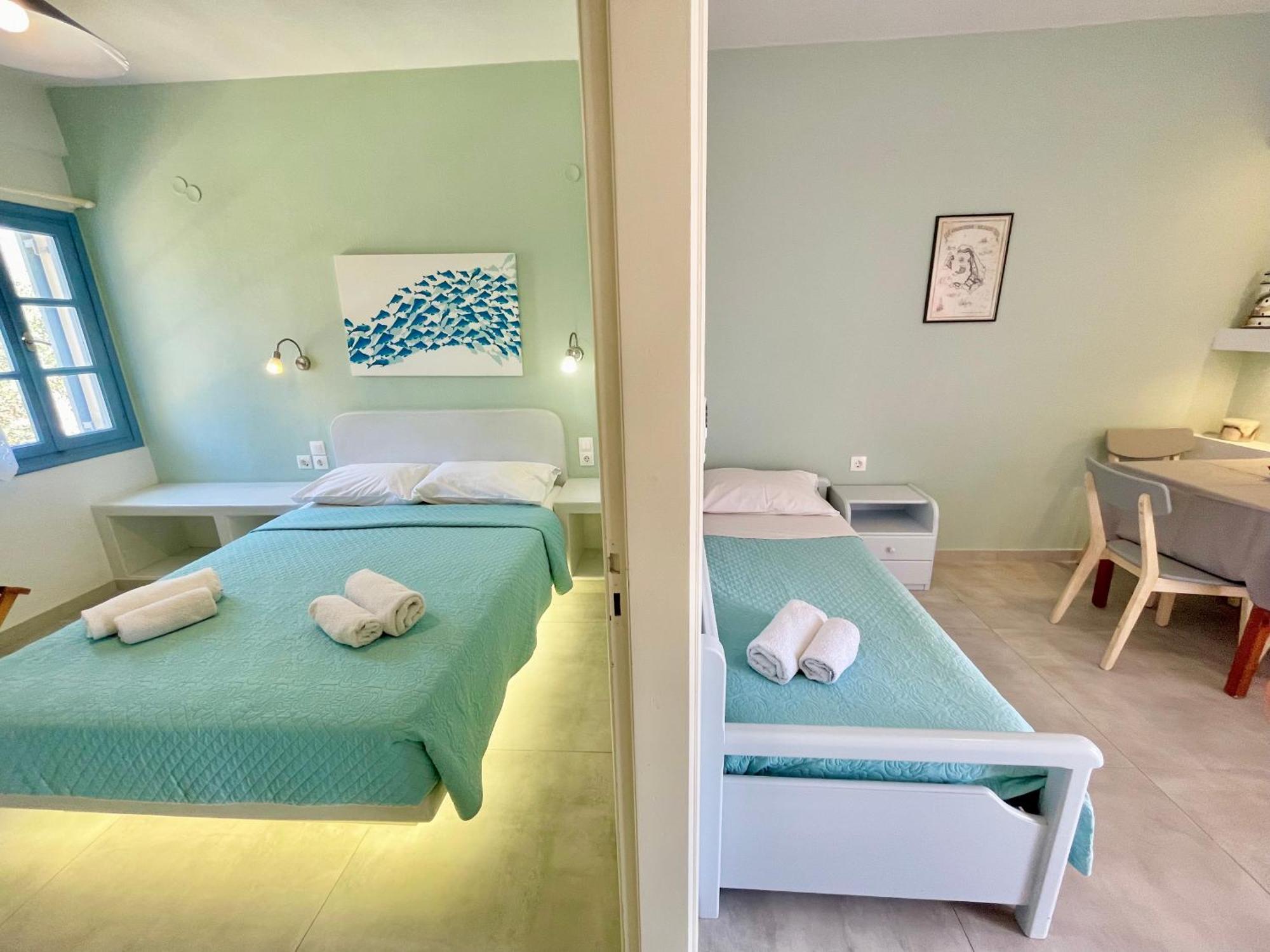 Asterias Mini Coastal Apartment Perivolos (Santorini)