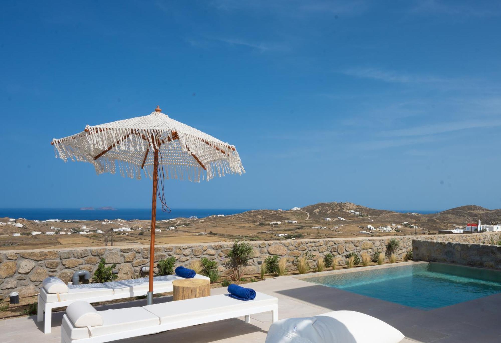 Villa Sunrise - Sea View Private Pools