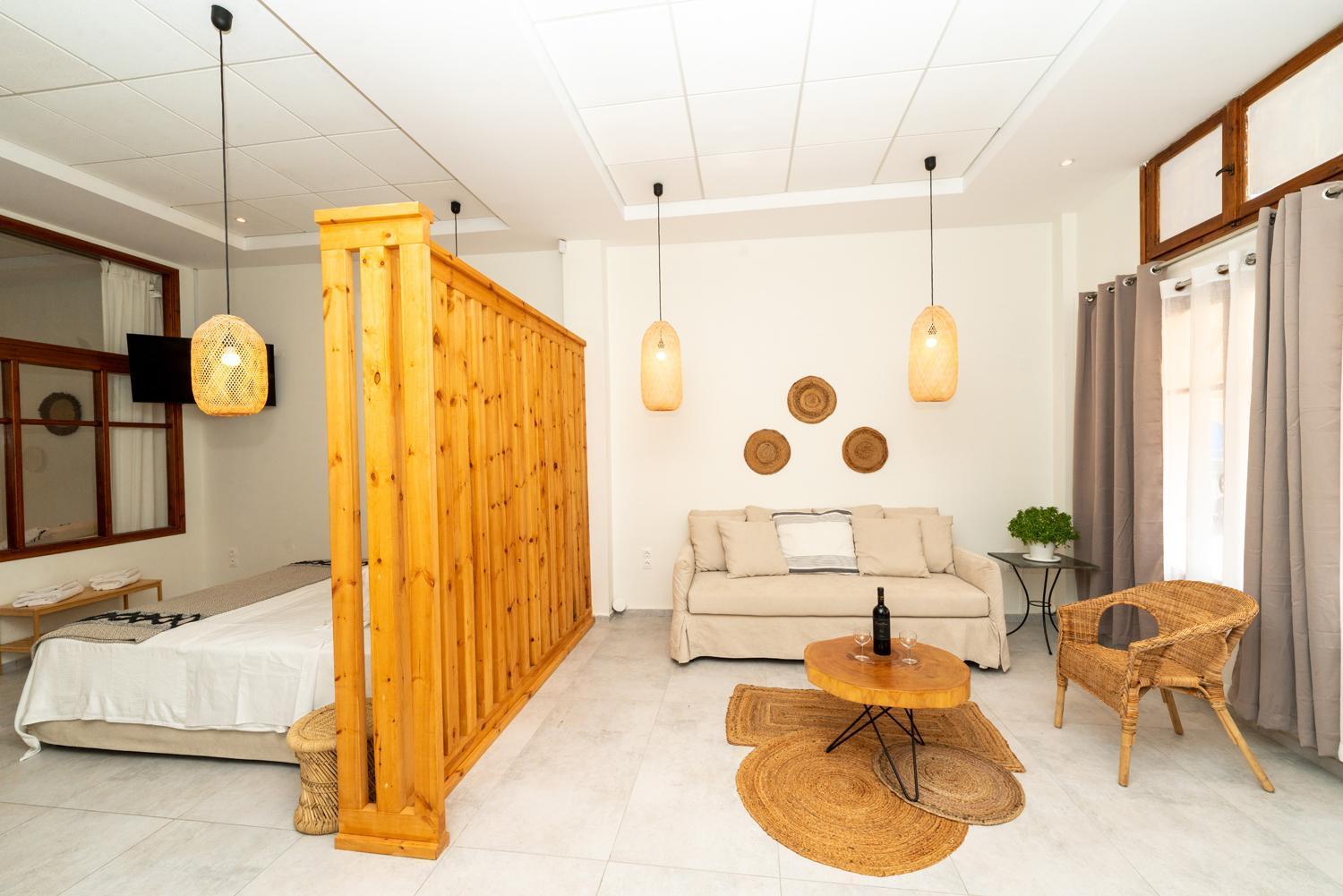 Town Cozy Escape Inn Aegina