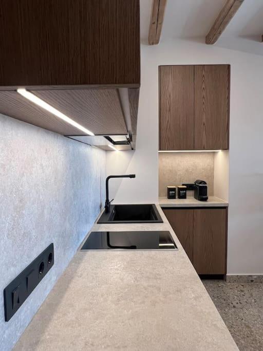 Kaptara Premium Upper Level Unit With Plunge Pool-part Of Kaptara Complex Apartment Koutouloufari (Crete)