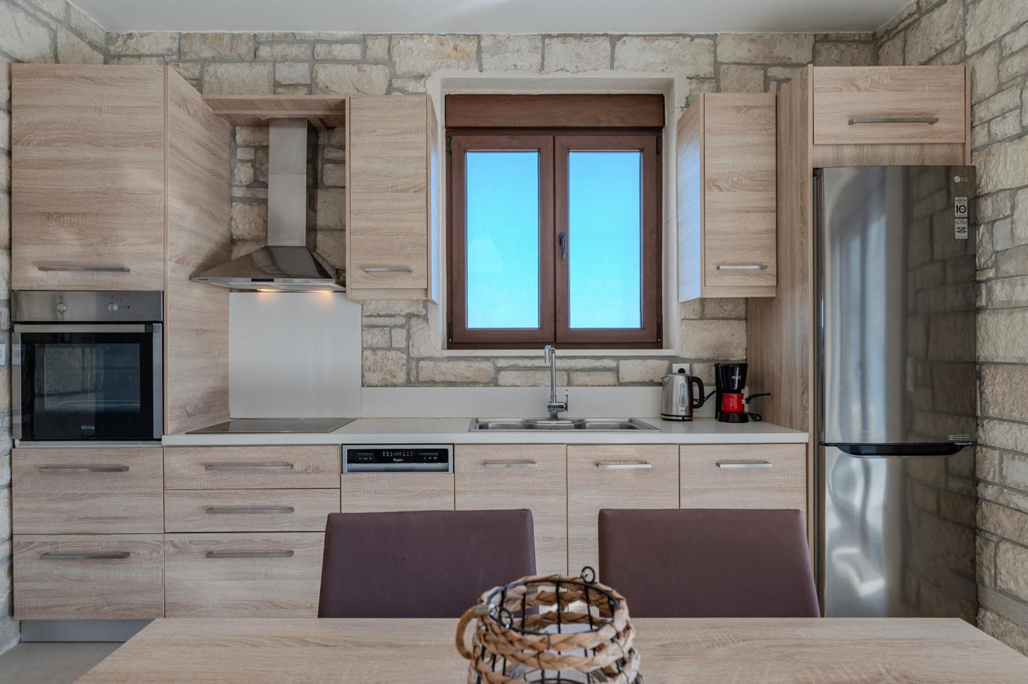 Villa Petrina 3 By The Sea Keratokampos