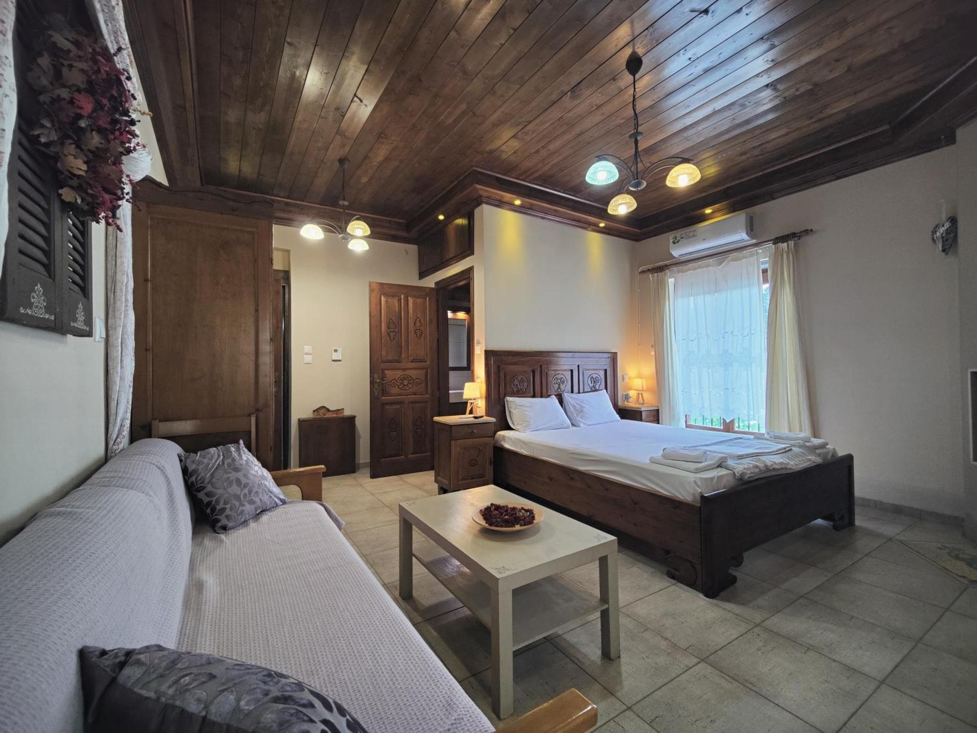 Guest house Theodorou 3*
